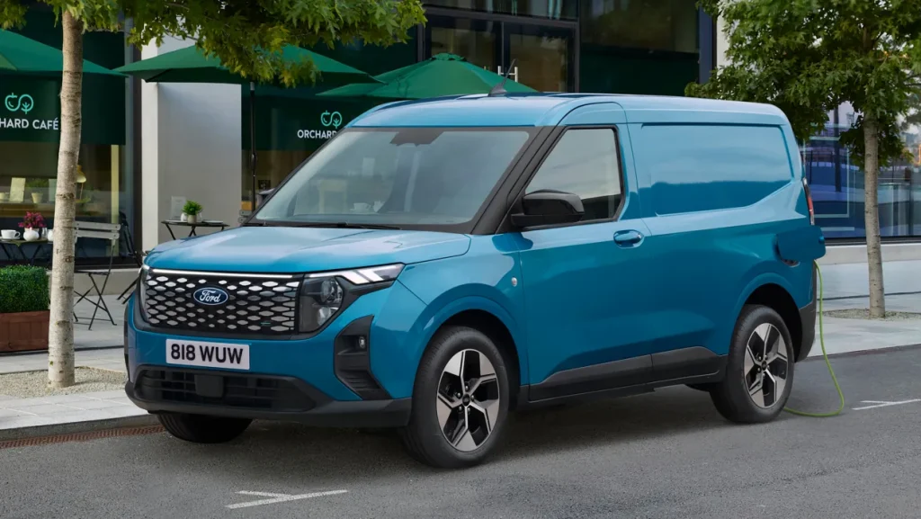 Ford E-Transit Courier